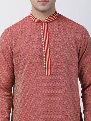 Red Plain Cotton Silk Men Kurtas 3