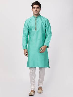 Green Plain Cotton Silk Men Kurtas 5