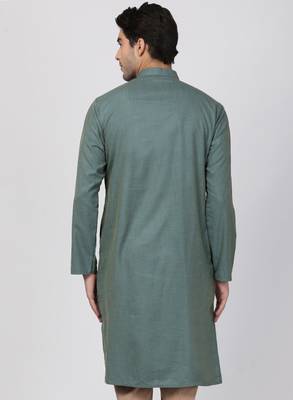 Green Plain Blended Cotton Men Kurtas 4