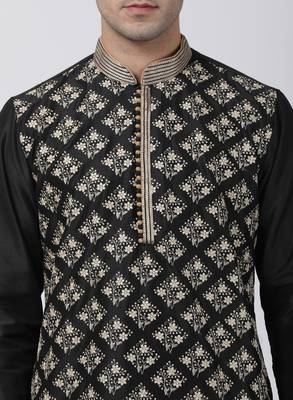 Black Plain Blended Cotton Men Kurtas 3
