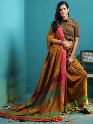 Dark Yellow Pure Cotton Saree With Woven Buttas & Dual Borders 2