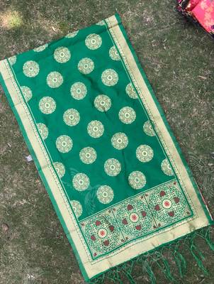 Green Woven Banarasi Dupatta 1