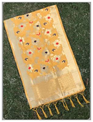 Yellow Banarasi silk dupatta 1