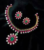 Georgeous Gold Plated Ruby And Pearl Necklace Set