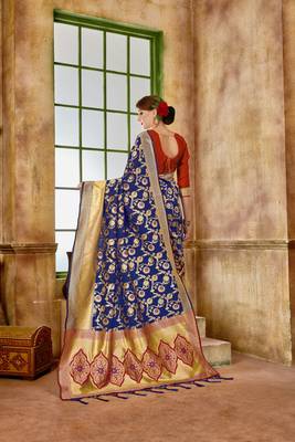 Blue woven banarasi silk saree with blouse 3