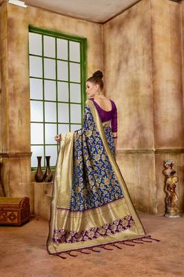 Blue woven banarasi silk saree with blouse 3