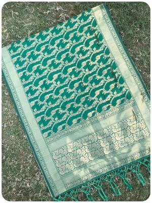 Green woven banarasi Dupatta 1