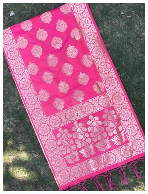 magenta woven banarasi Dupatta 1