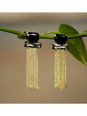 Gold earrings 1