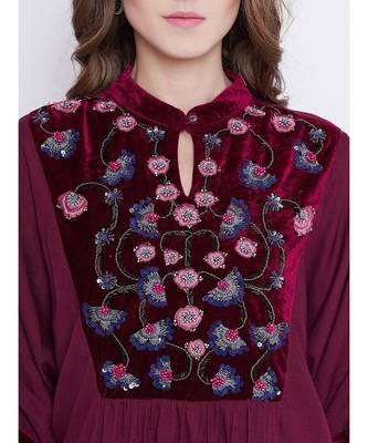 Maroon mystic Embellished Kurta set 6