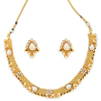 White necklace-sets 1
