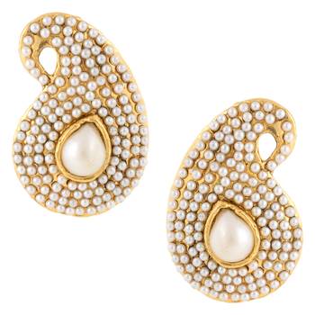 White earrings 1