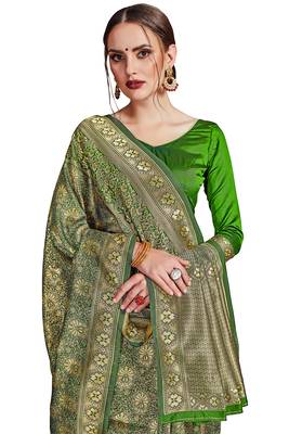 green woven art silk saree with blouse 5