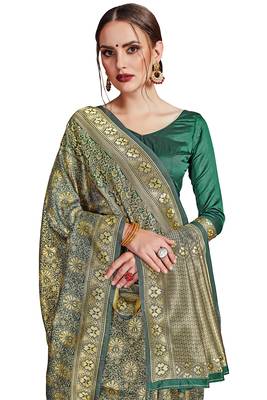 green woven art silk saree with blouse 5