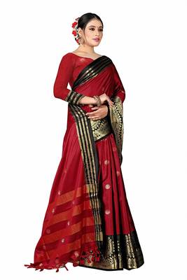 Red Printed Cotton Silk Saree With Blouse 2