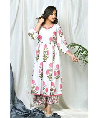 Inaya Coordinate Set with pink block print dupatta 2