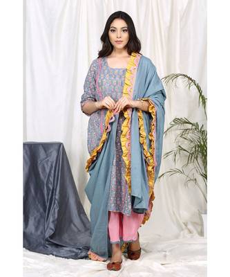 Faeehza Grey Set with Frill Dupatta 1