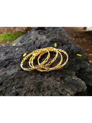 Gold bangles-and-bracelets 3