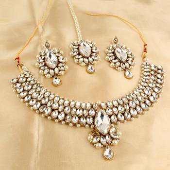 White necklaces 1