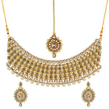 Gold necklaces 2