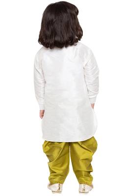  White And Chutney Green Silk Blend Kurta And Dhoti Set 4