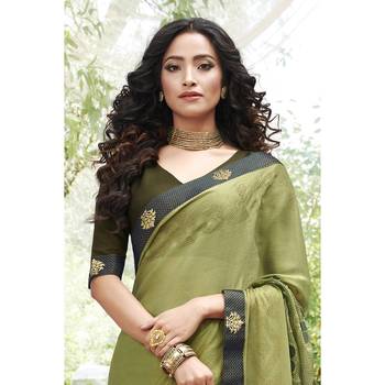 Green printed chiffon saree with blouse 2