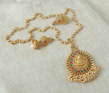 Lalso Beautiful Ruby Green 22" Brass Chain Pearl Beaded Bandhani Laxmi Pendant Earring Set - LBLPS01_RG 2
