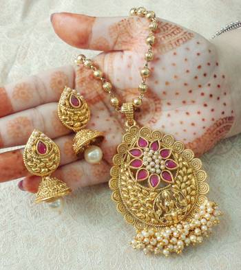 Lalso Beautiful Ruby 22" Brass Chain Pearl Beaded Bandhani Laxmi Pendant Earring Set - LBLPS02_RB 1