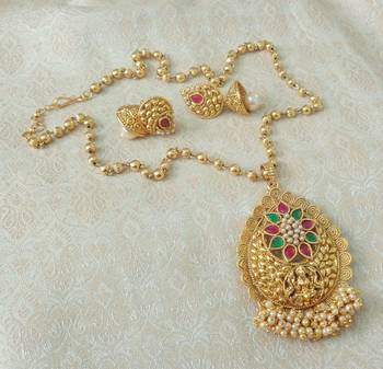 Lalso Beautiful Ruby Green 22" Brass Chain Pearl Beaded Bandhani Laxmi Pendant Earring Set - LBLPS02_RG 2