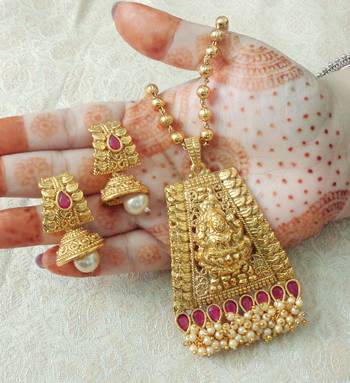 Lalso Beautiful Ruby 22" Brass Chain Pearl Beaded Bandhani Laxmi Pendant Earring Set - LBLPS03_RB 1