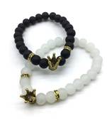 Pack Of 2 Set Black White Beads Golden King Queen Crown Charms Couple Bracelets Bracelet Men'S Jewellery