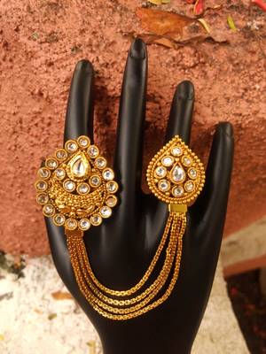Gold rings 1