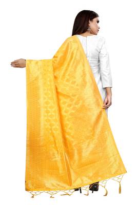 Gold woven banarasi Weaving Work Dupatta 3