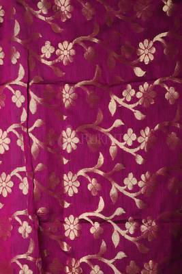 Indigo Blue Blended Cotton Saree With Allover Zari Design & Magenta Pallu 3