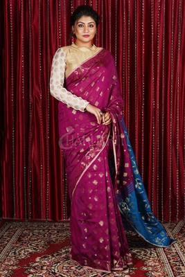 Magenta All Over Jamdani Weaved Saree With Blue Pallu 1
