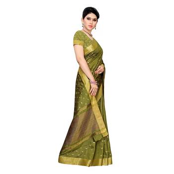 Green woven cotton silk saree with blouse 3