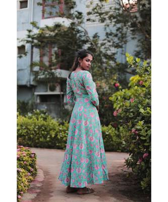 Blue printed Cotton stitched dresses 3