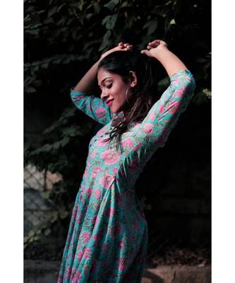 Blue printed Cotton stitched dresses 4