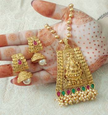 Lalso Beautiful Ruby Green 22" Brass Chain Pearl Beaded Bandhani Laxmi Pendant Earring Set - LBLPS03_RG 1