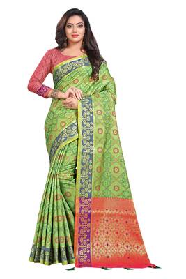 Green woven art silk saree with blouse 1