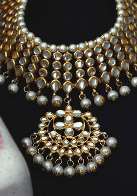 Gold Plated Shell Pearls Choker Necklace 3