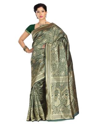 Green woven banarasi saree with blouse 2