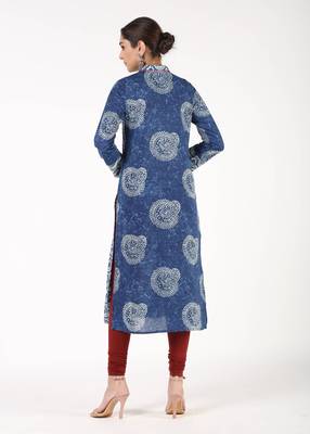 Blue printed cotton kurtas-and-kurtis 4