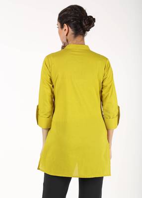 Green plain cotton kurtas-and-kurtis 5