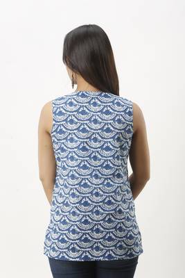 Blue printed cotton kurtas-and-kurtis 4