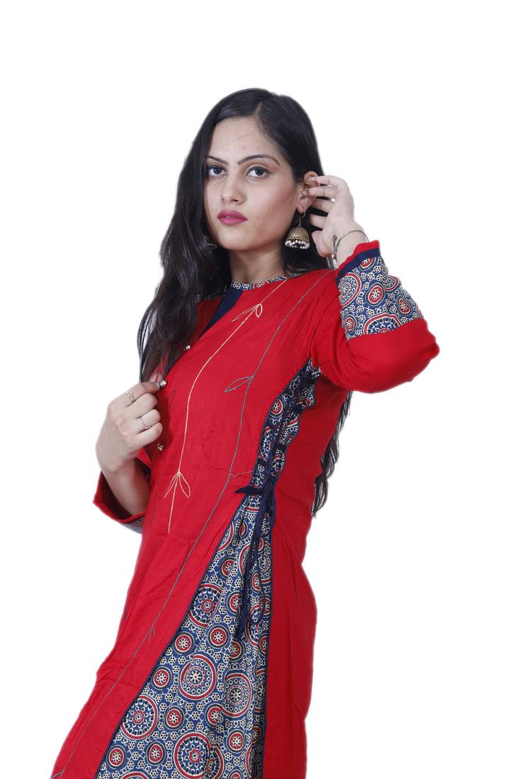 Women's Red A-line double layered Cotton Kurta with Creative Handwork & Funda