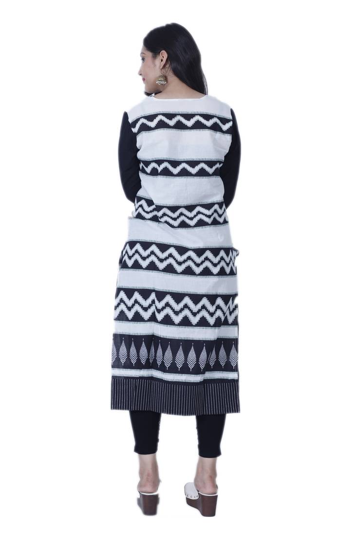 Women's Black & White Straight Contemporary Style Embroidered Cotton Kurta