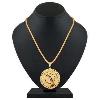 Traditional Round Shape Pendent Gold 