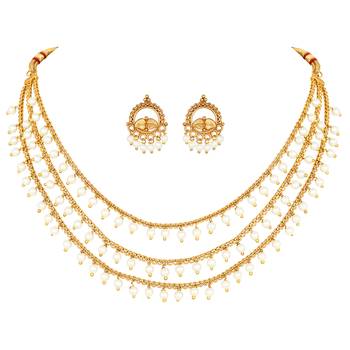 Gold necklaces 3