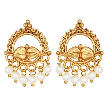 Gold necklaces 5